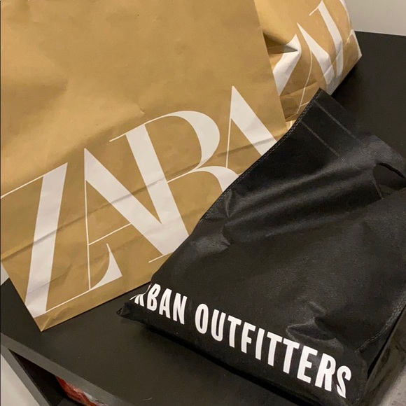 Meet your Posher, Ticola - Picture 1 of 1